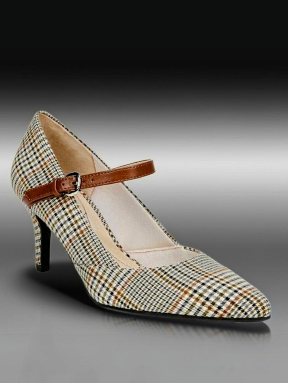 LIFESTRIDE TOFFEE & BEIGE PLAID Sandrine Kitten Heel Pump